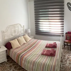  Habitación en casa particular Isabel De Espacio Flores España