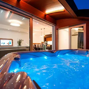 https://the-q-rovinj.in-istria.net